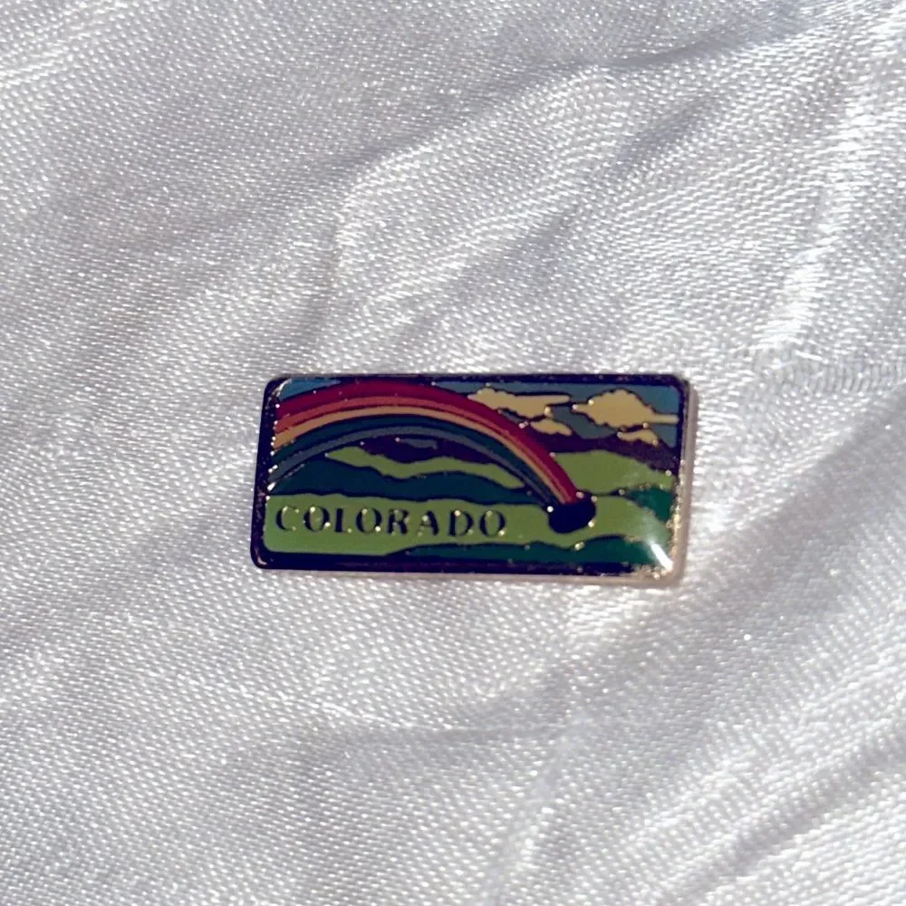 Vintage Colorado Rainbow Enamel Lapel ‎ Pin made by Flatiron Postcard Co